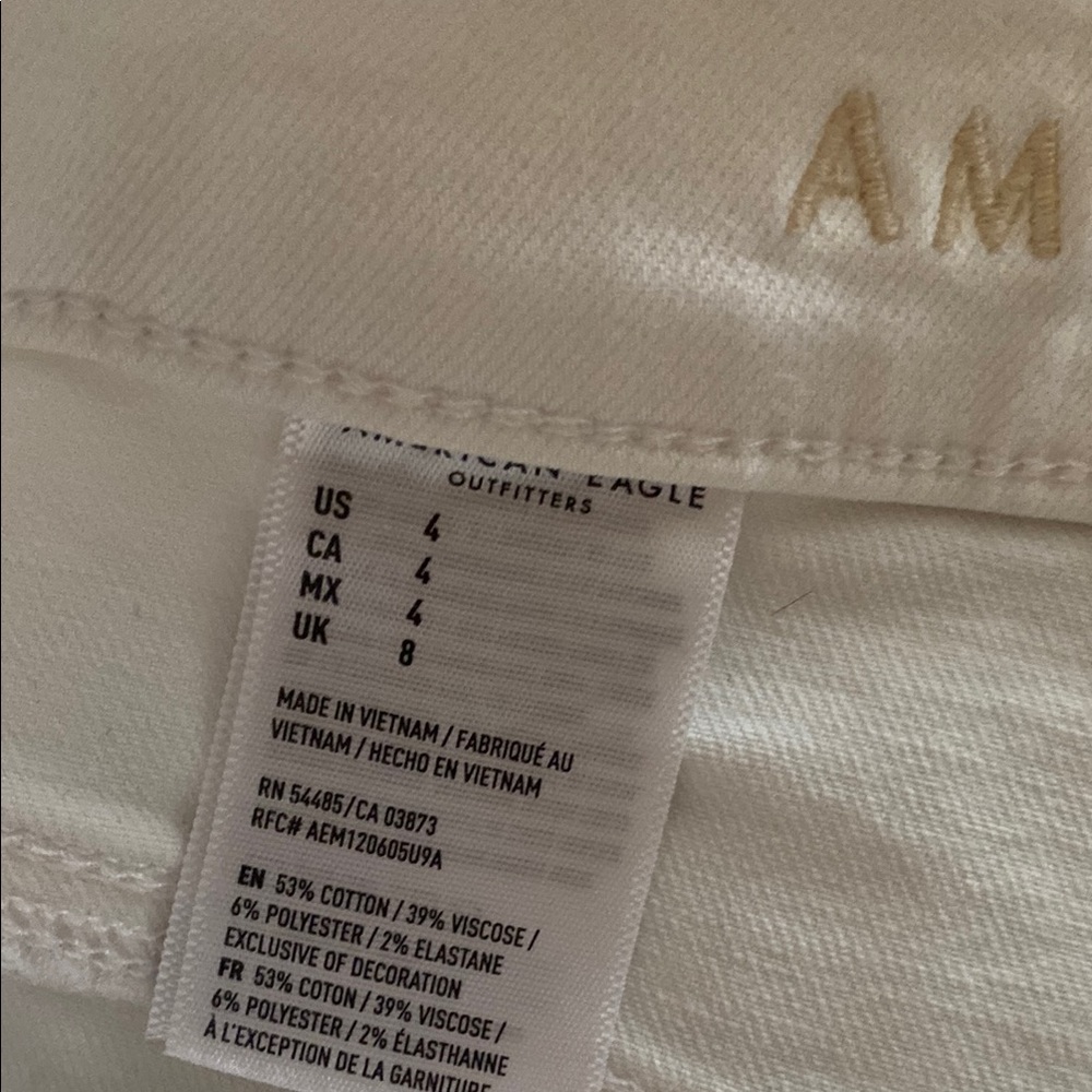 AE Women's White Button-Detail Sailor Shorts High-Rise Shortie 4 - Picture 5 of 11